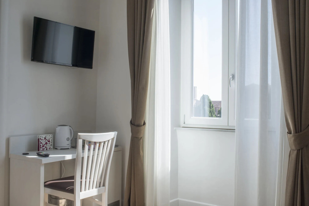 Suite Deal