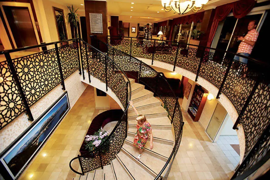 Viking Garden Hotel