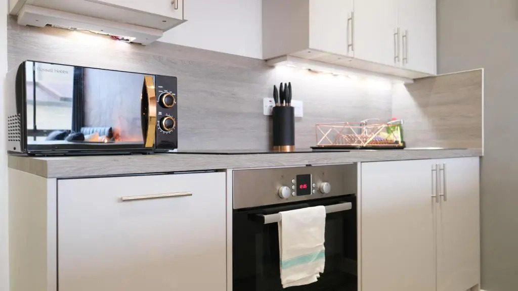 Stunning Studio Apartment & Leisure & Contractors & M1