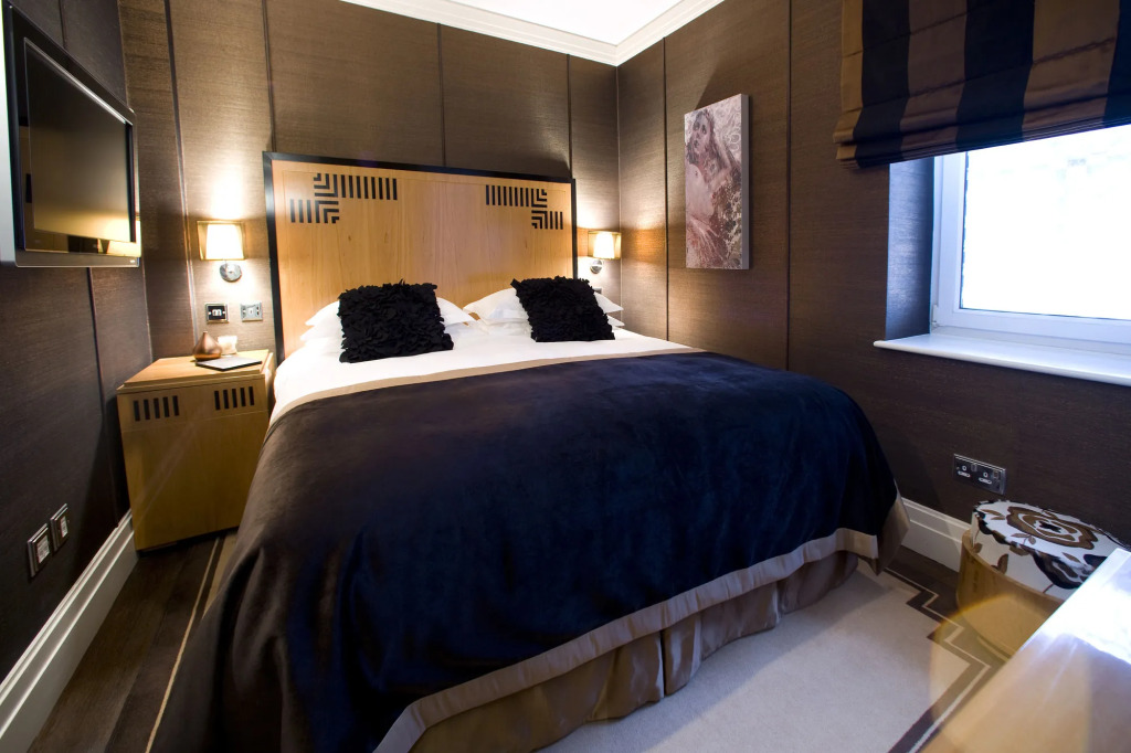 Karma Sanctum Soho Hotel