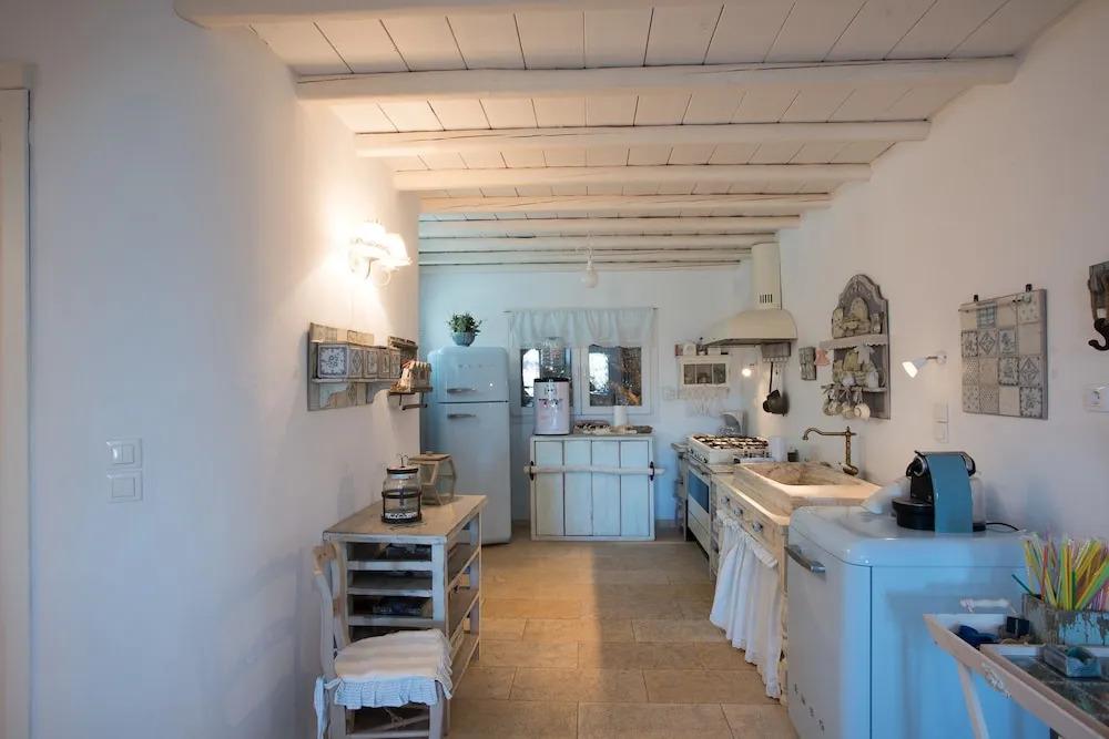 Beautiful Villa at Panormos