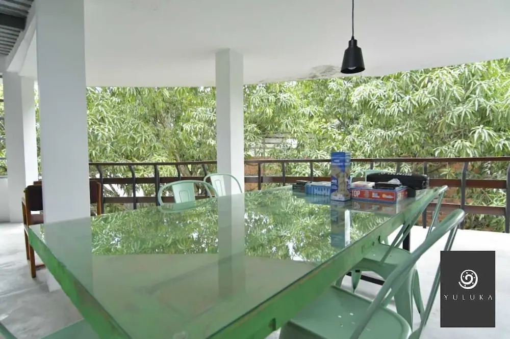 Yuluka Hostel