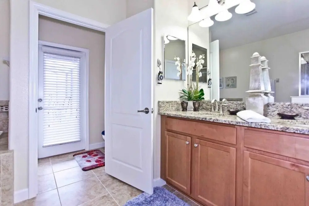 1473 Myrtlewood Street 8 Bedroom Home
