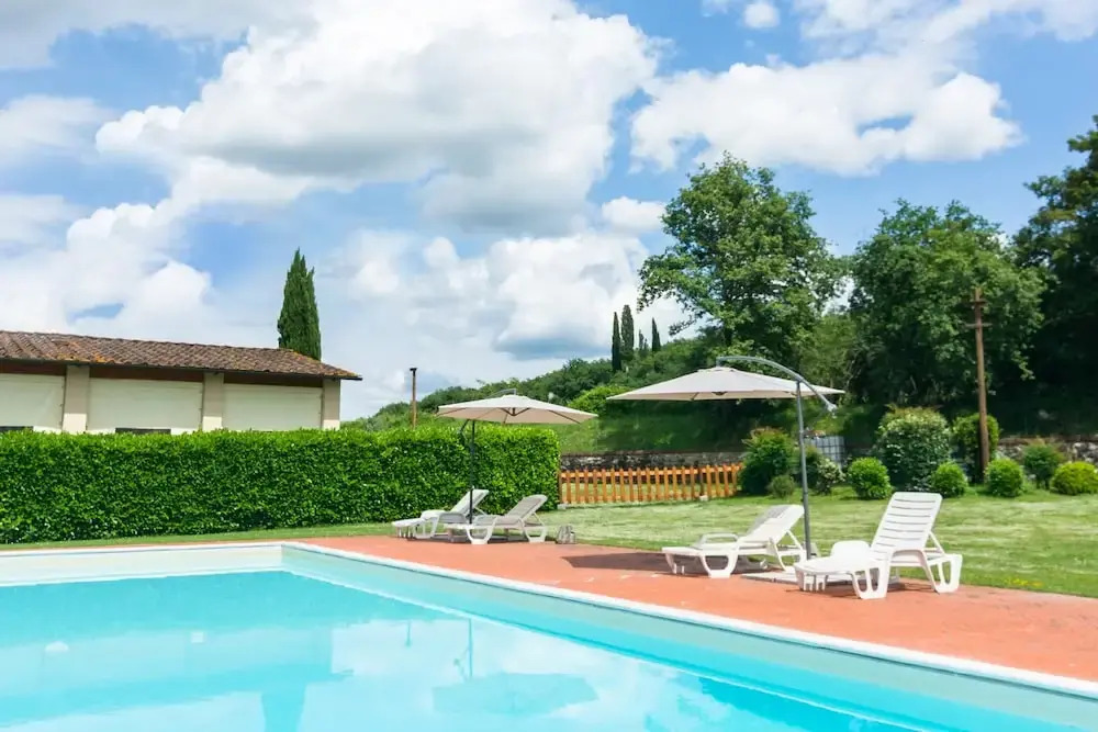 Bucine Hideaway With Pool