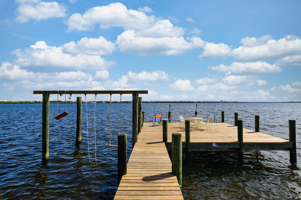 Sunshine On The River 3 Bedroom Waterfront Property 3 Home by Redawning