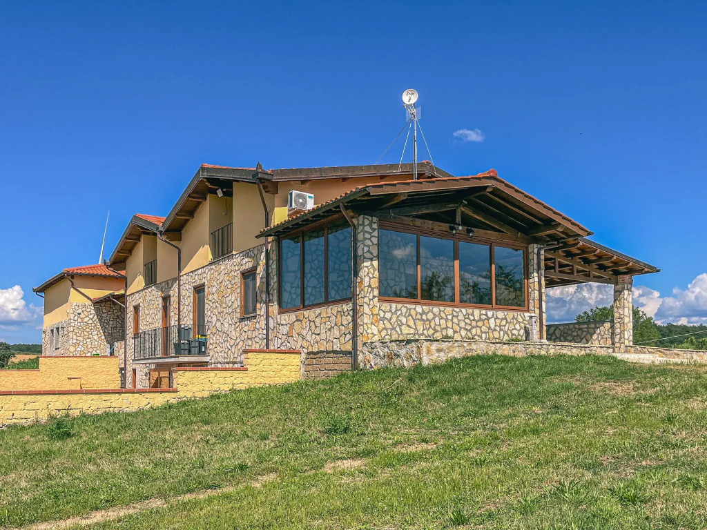 Villa Tuscia apartments