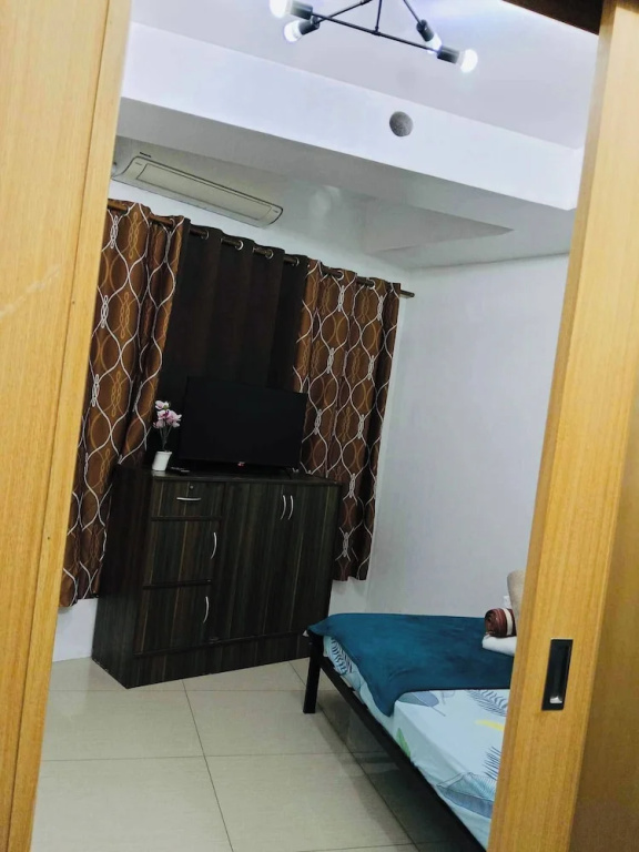 Gentle Pasay City Apartment for Rent - Perfect Family Getaway Near Mall of Asia