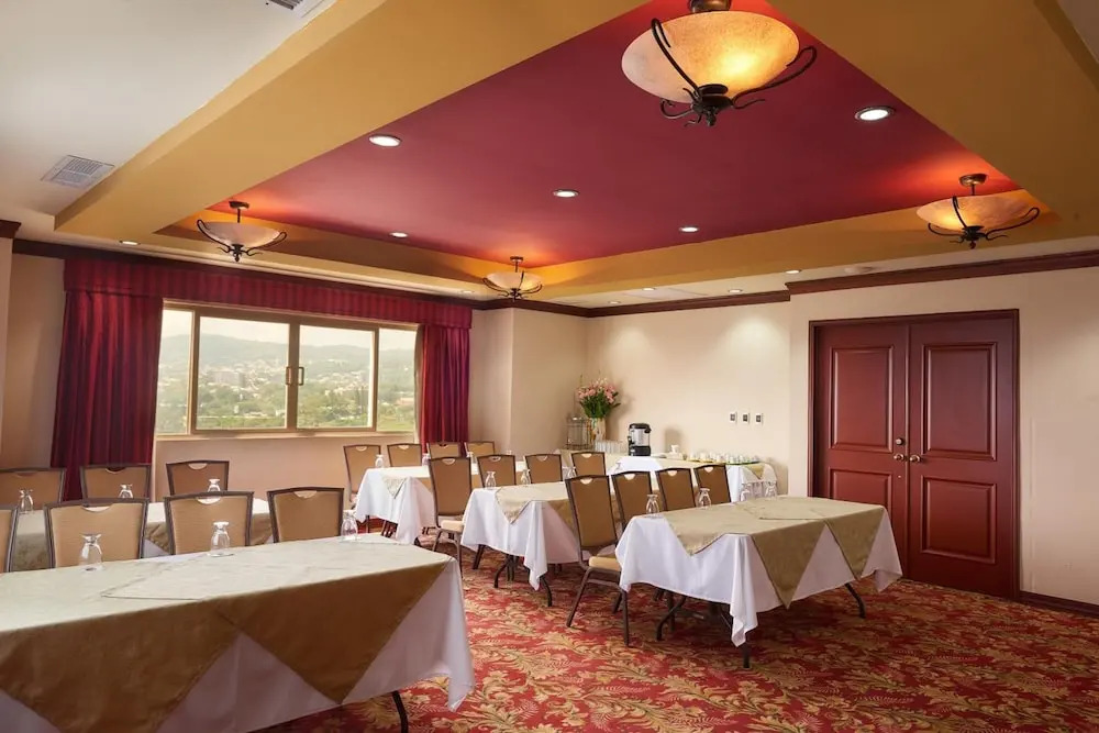 Clarion Suites Las Palmas