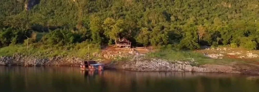 Boat House Suriya