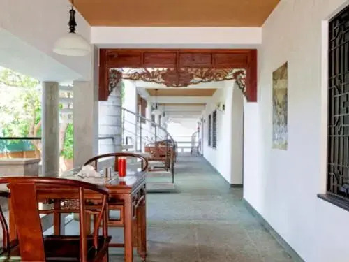 The Tea Road Hotel and Restaurant - Auroville Beach