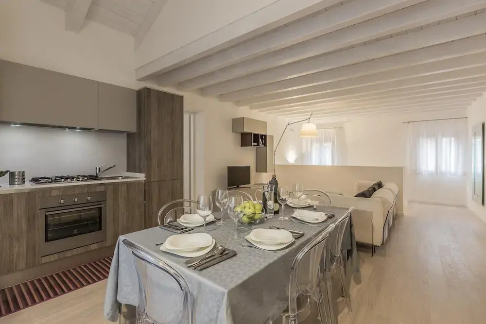 Ca' Rossini 2 Apartment