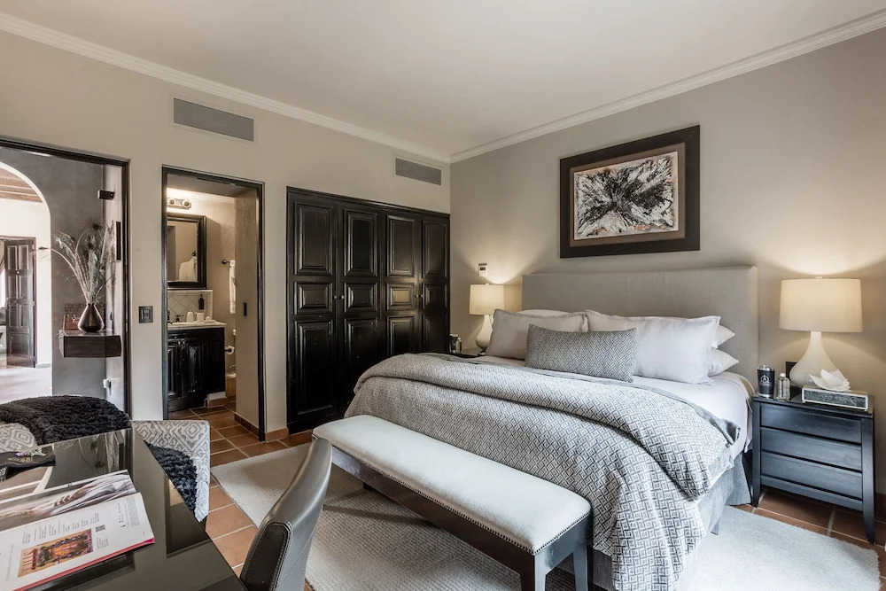 Artesana - Privately Owned Rosewood Residence
