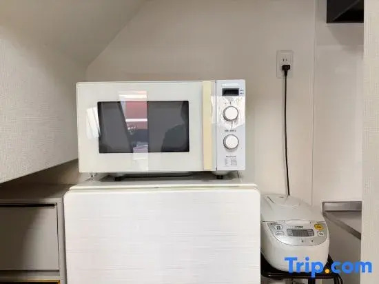 Feitian New Area | 5 min to Station | Walking distance to Tennoji | 12 min to Namba | 6 people