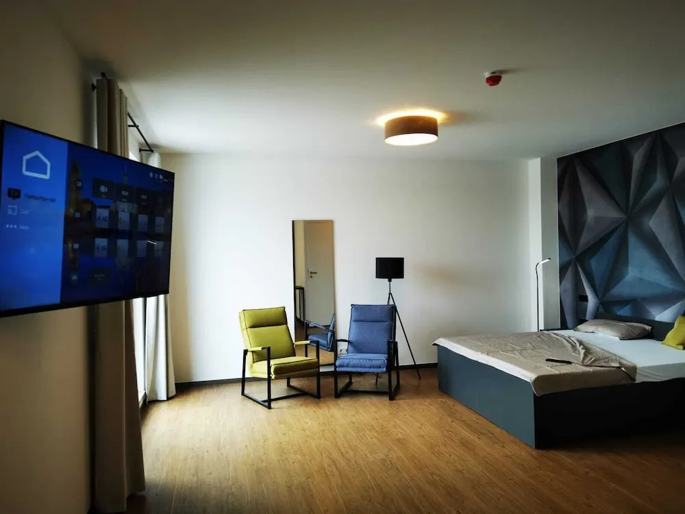 Fairn Square Hotel