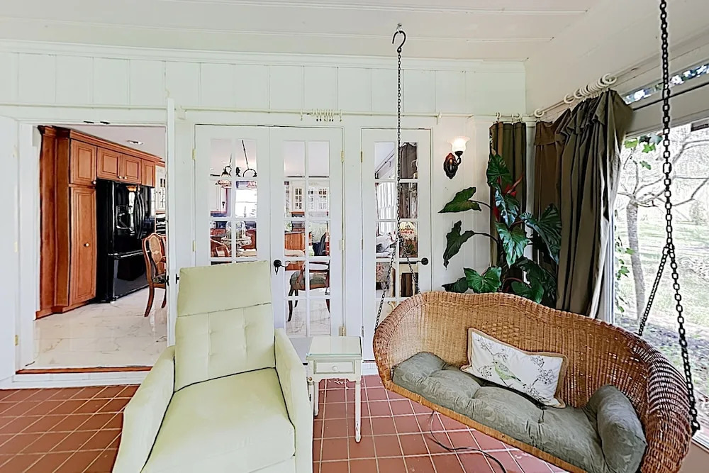 Elegant Updated W/ Pond On 20 Acres 4 Bedroom Home