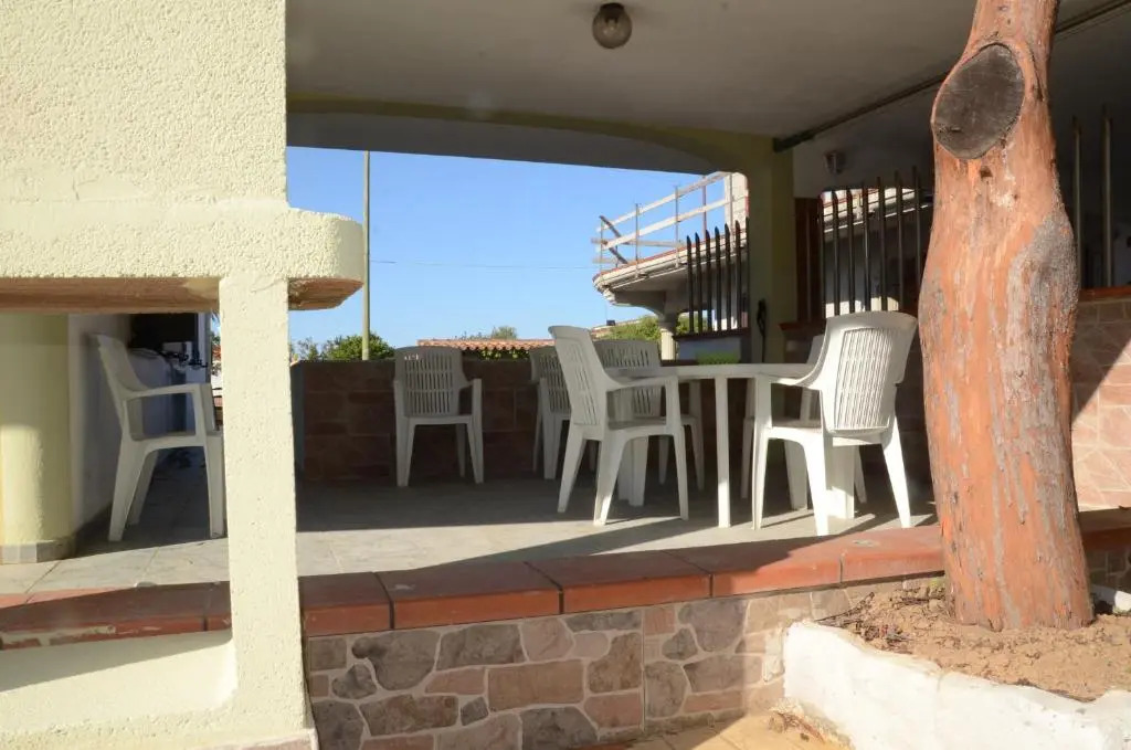 Appartamenti in villa indipendente a 200 metri dalla spiaggia