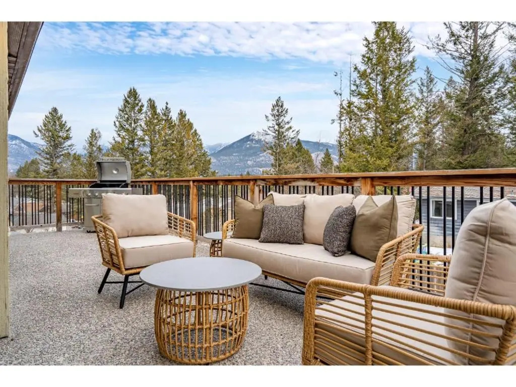 Nordic Village I Balcony & BBQ I Sleeps 17 I TV