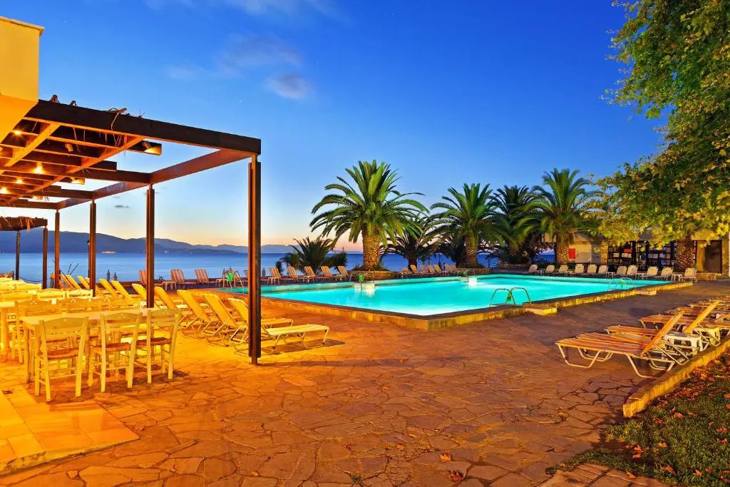 Long Beach Hotel & Resort