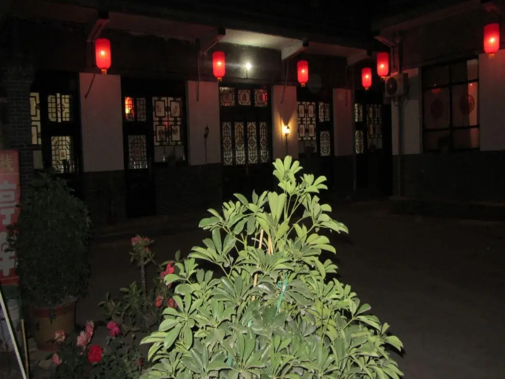 Pingyao Ju Yuan Ge Inn