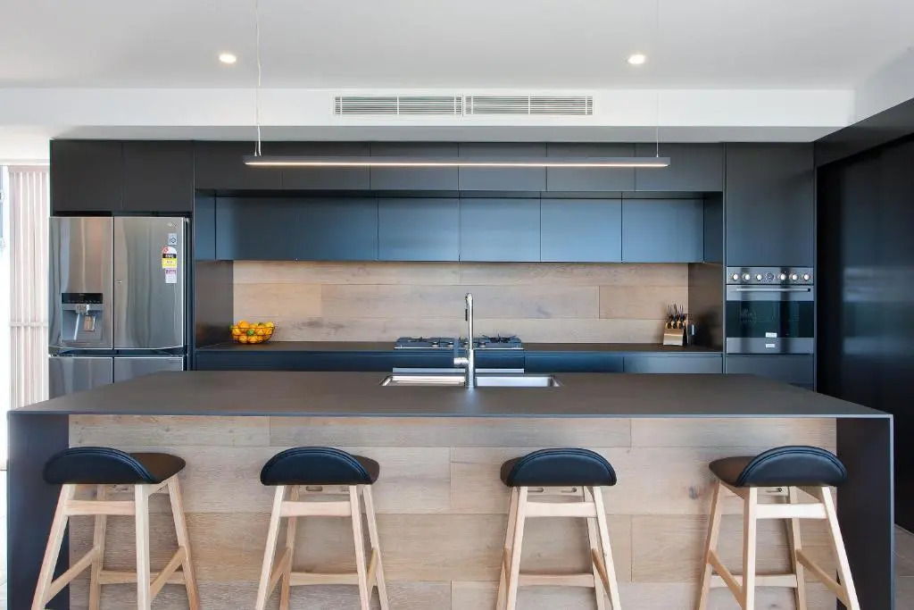 Blueys Beach House - 5 Bedroom