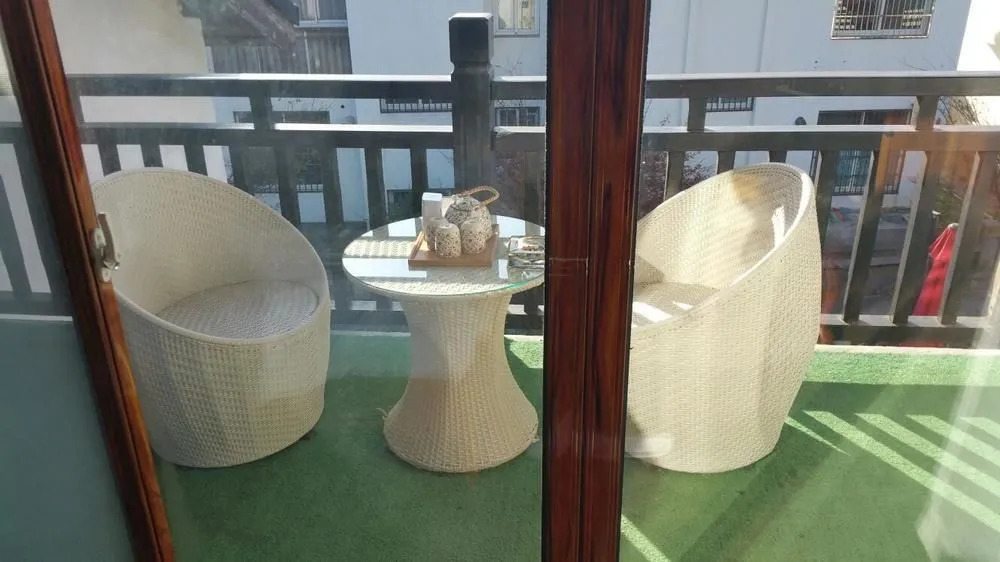 Lingyin Tangchao Hostel