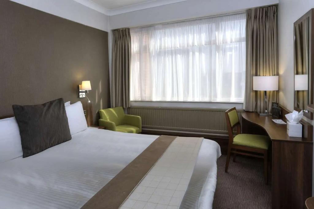 Best Western Cresta Court Hotel Manchester