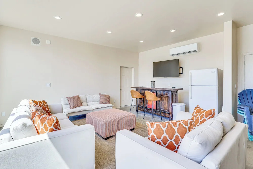 Boat Parking: Family-friendly Lake Havasu Ranch!