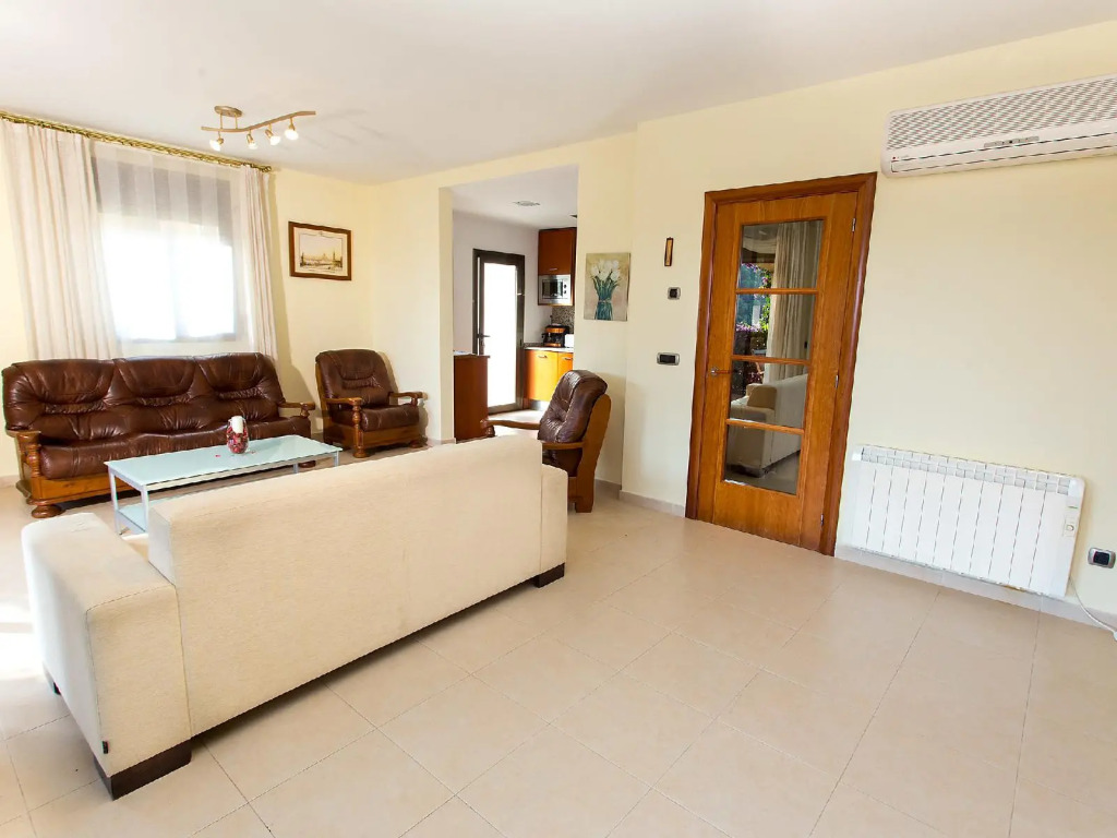 Penelope - Two Bedroom