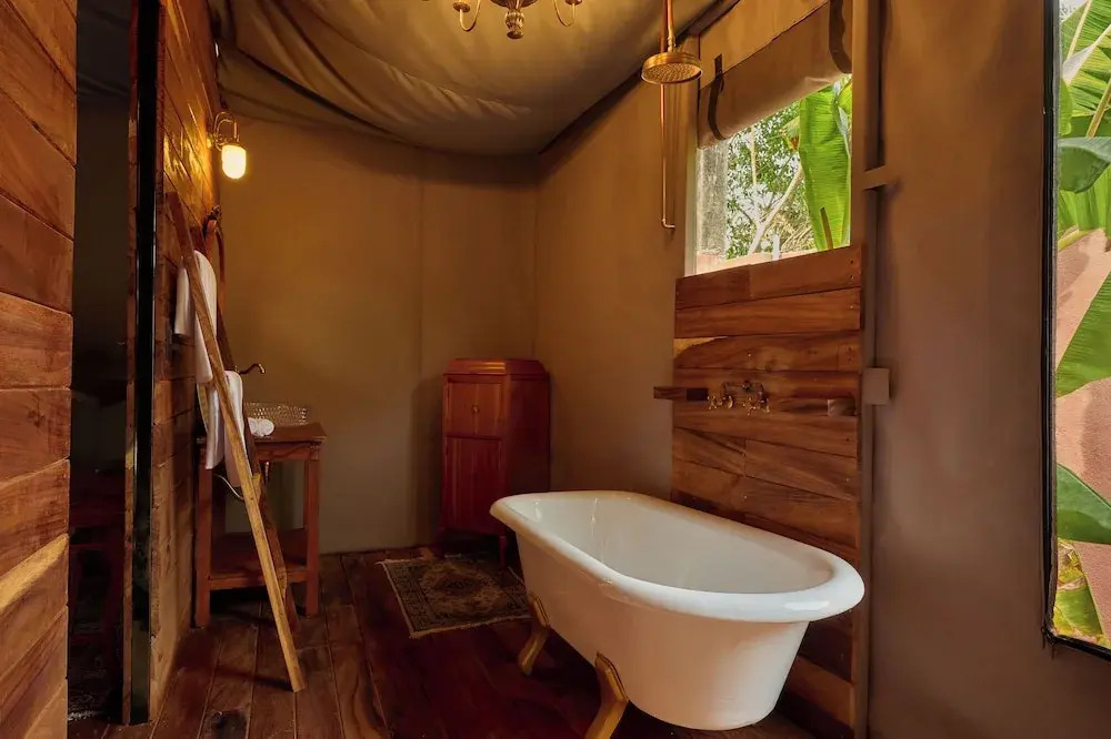 Punta Mozambique - Glamping de lujo con AC