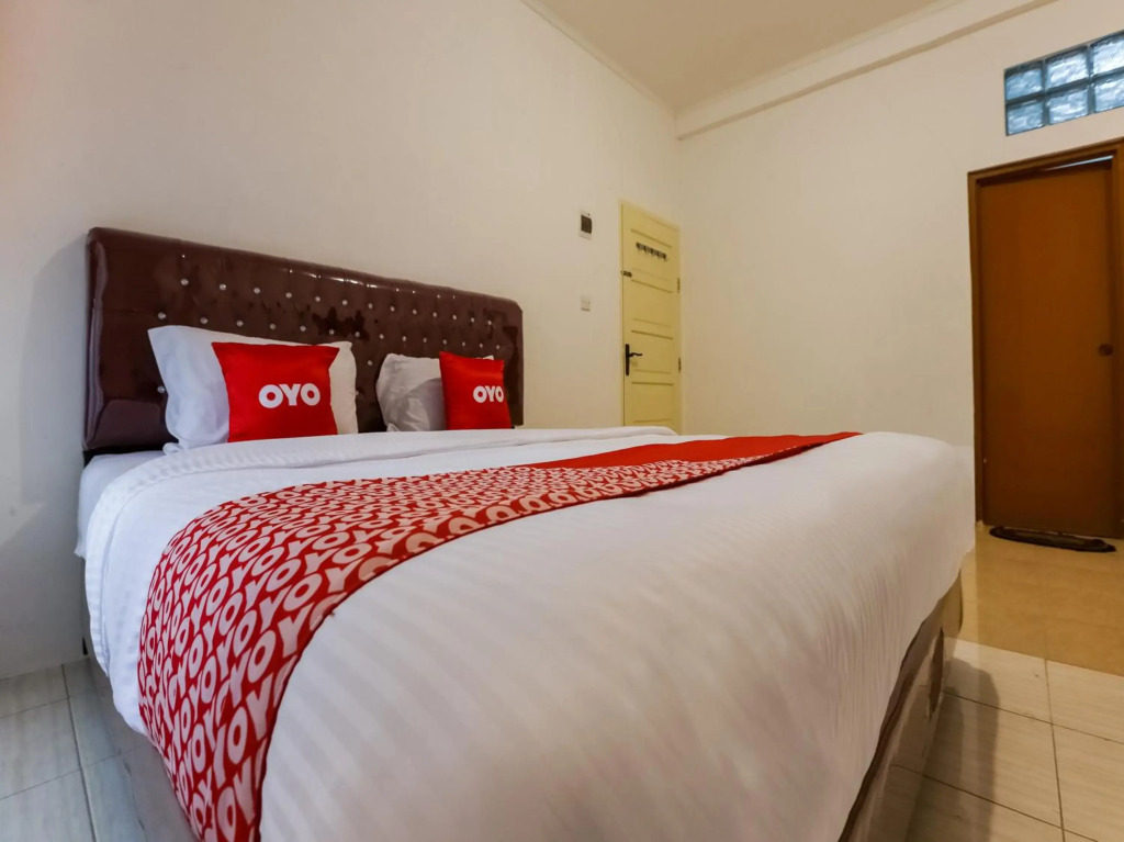 Urbanview Hotel Mine Residence Syariah