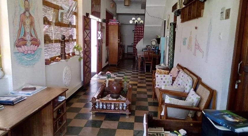 Nila Home Stay cv