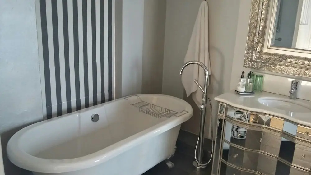 Holland House B&B