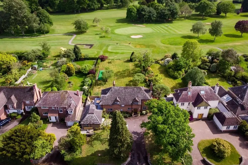 Rydon Court - Luxury Family Home With Extensive Views Over Exeter Golf Course