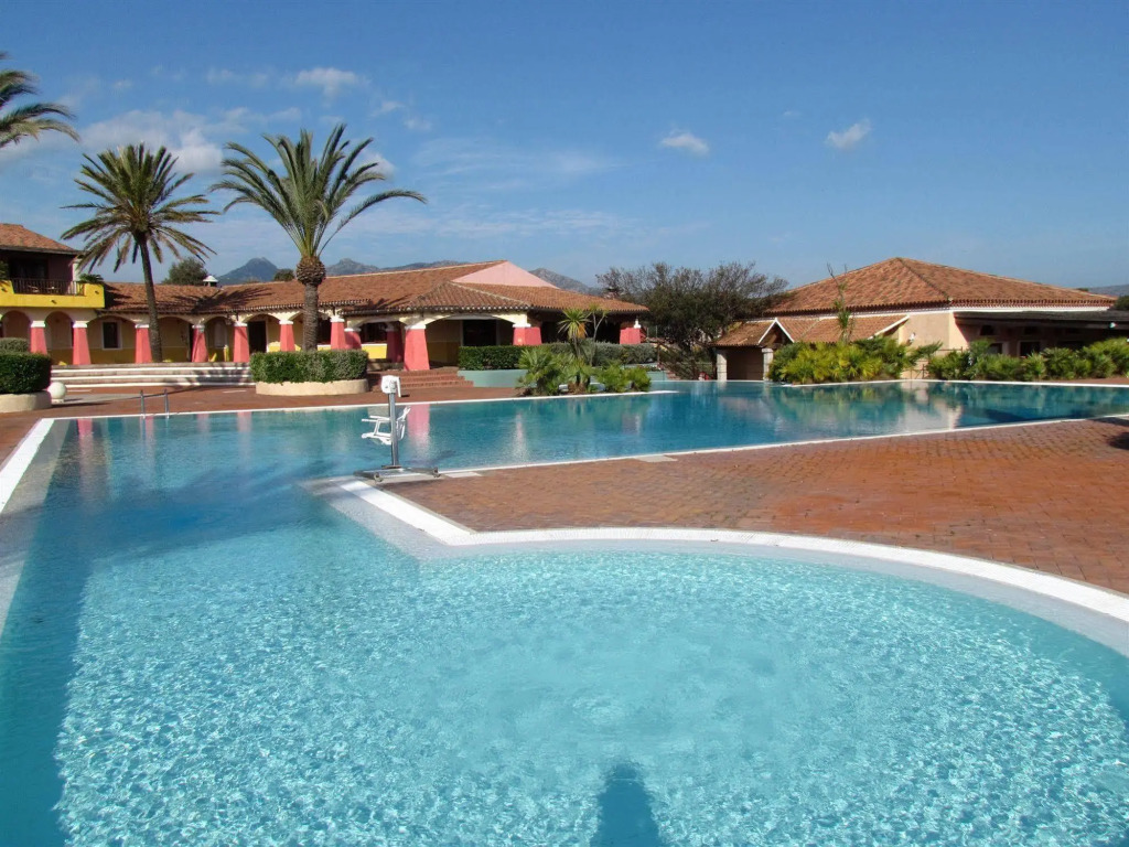 Liscia Eldi Residence