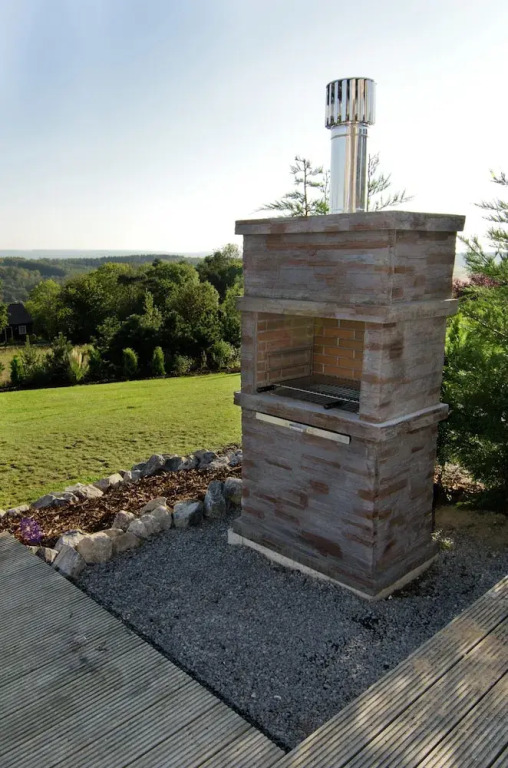 Lovely Villa in Durbuy with Hot Tub