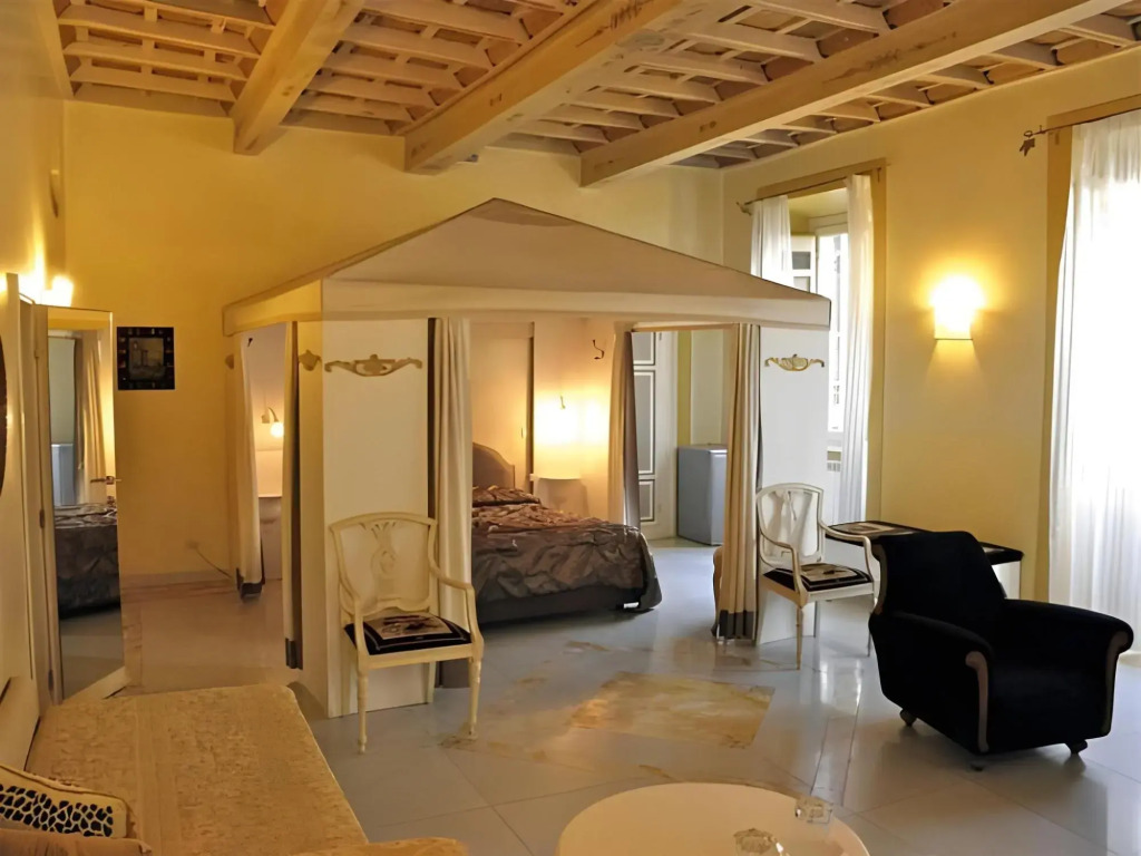 Corso Deluxe Apartment