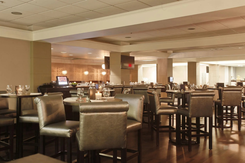 Pomeroy Hotel & Conference Centre