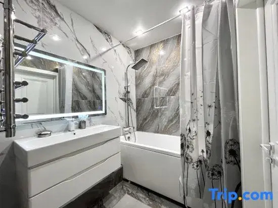 Nice Raimbek4 residence & drinking water as a gift