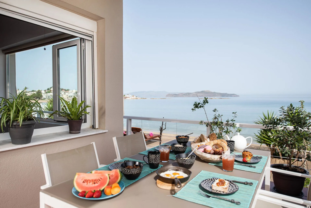 Nikolas Villa Stalos Chania