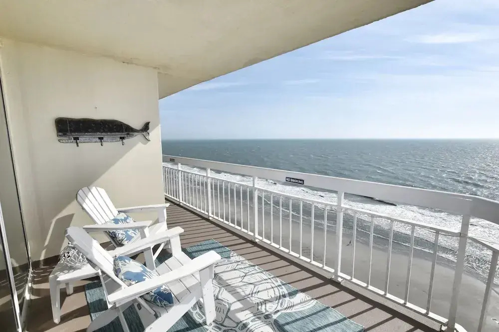1201 Waters Edge Resort 3 Bedroom Condo by RedAwning
