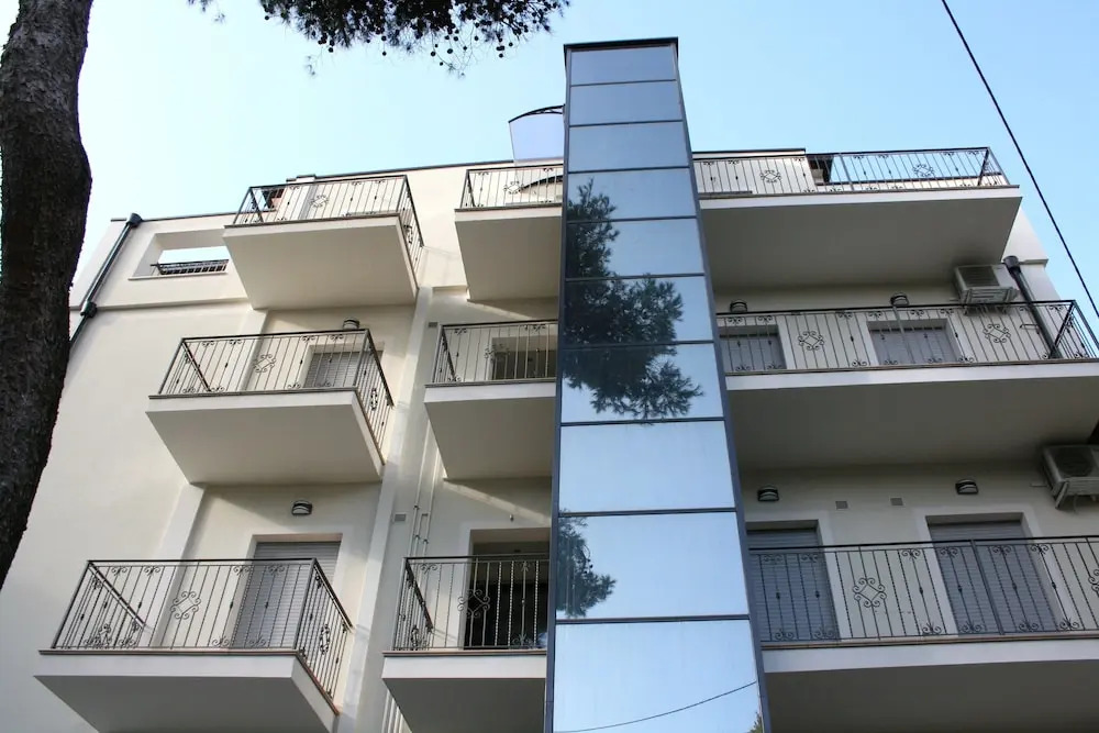 Le Rose Residence & Bici House