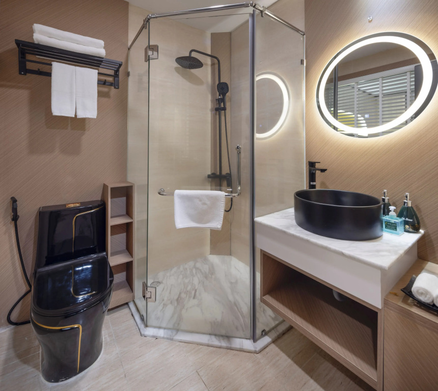 Viet Lotus Saigon Hotel