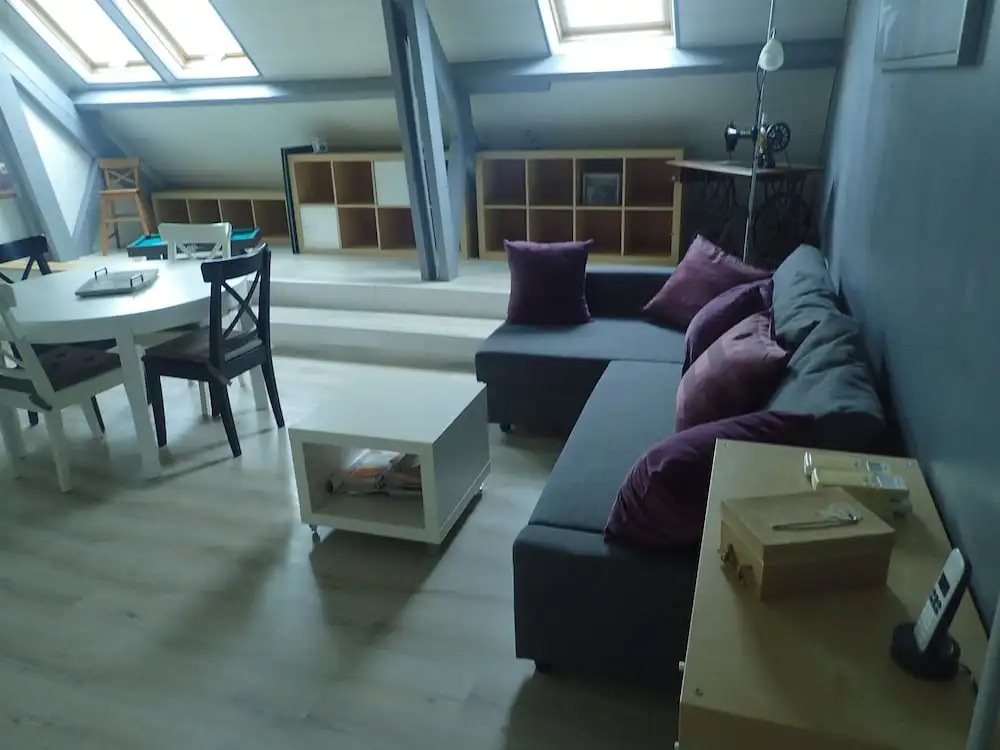 Bienvenue Chez Nous