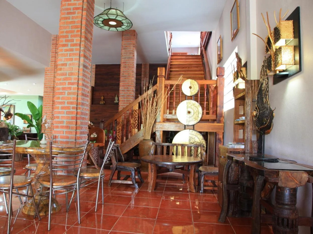 The Ricefields Hotel