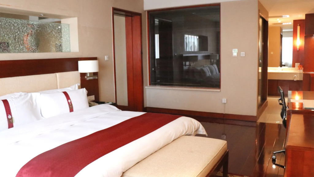 Hotel Holiday Inn