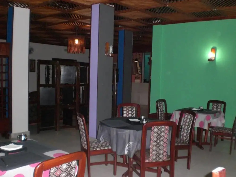 HOTEL ALIA