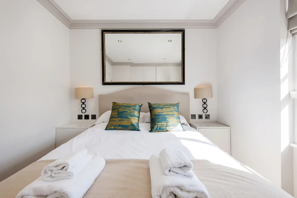 Modern Notting Hill Home by Portobello Market