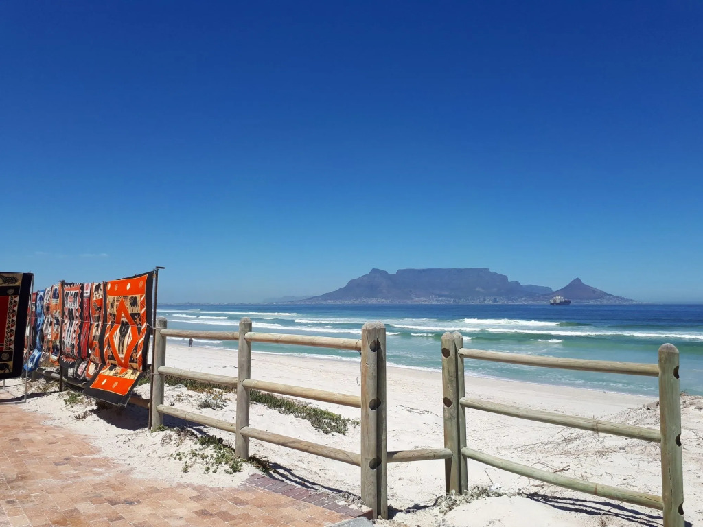 Dolphin Inn Blouberg