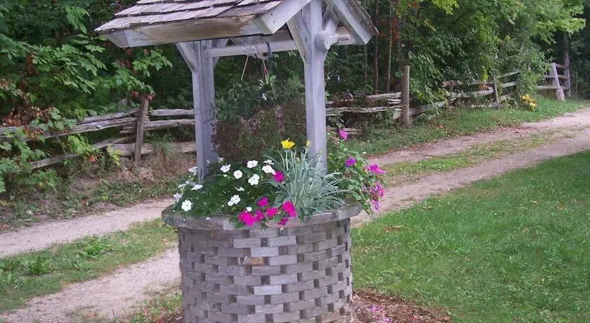 Bed & Breakfast at Chesley Lake