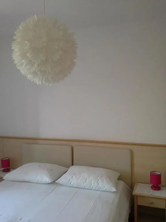 ROOMS LUCE 2 & Supetar